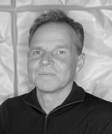 christian-940095188_scaled_320