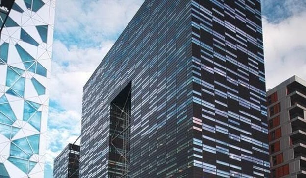 DEG16_B-940095188_scaled_640-1