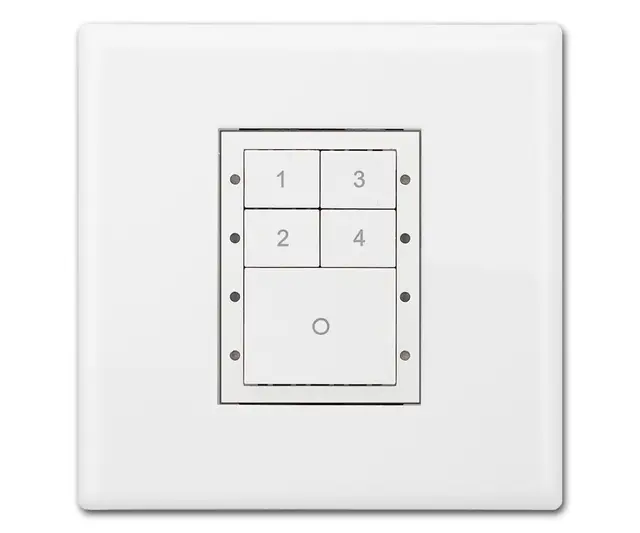 Digidim 134, Trykknapp panel 5 kn. 4sc/Av, hvit 